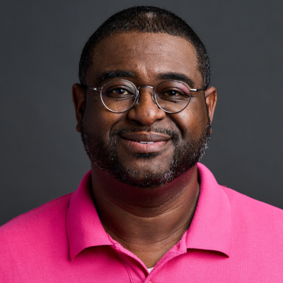 Dr.  Travis Taylor